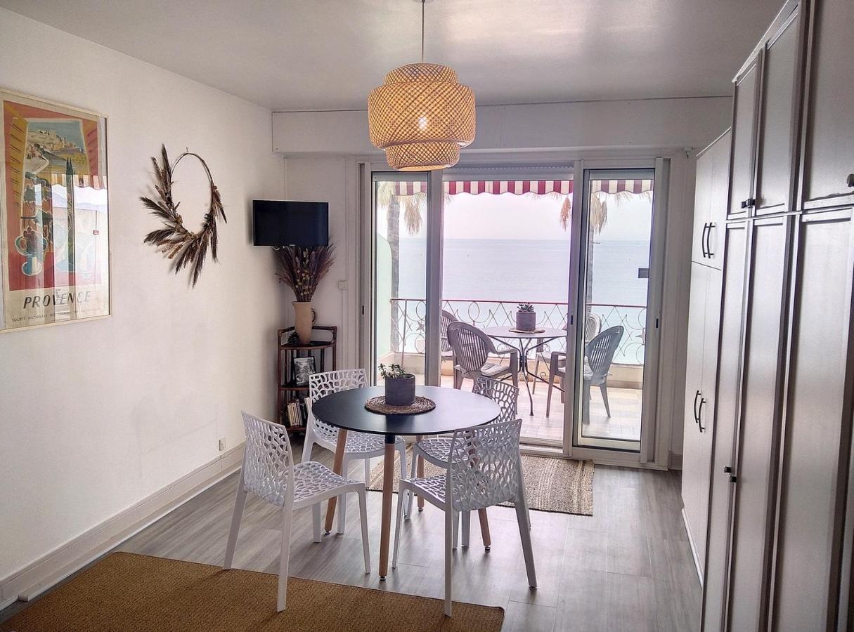 Constellation Apartment Juan-les-Pins Bagian luar foto